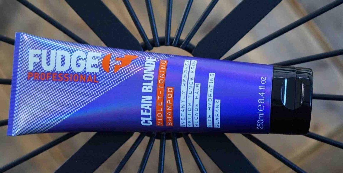 fudge-clean-blonde-toning-shampoo
