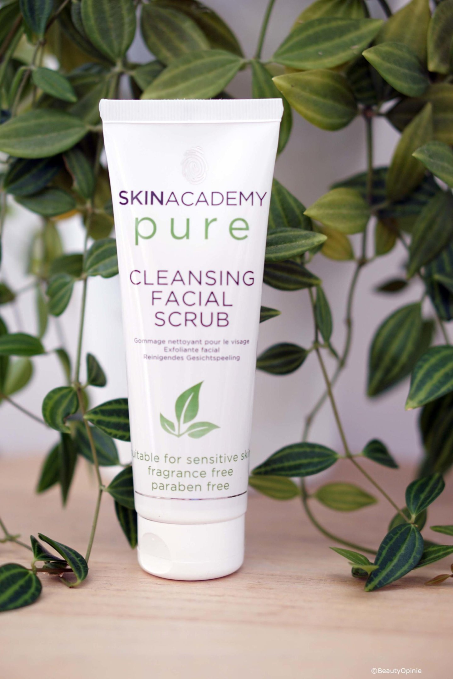 review Skinacademy pure Cleansing facial scrub