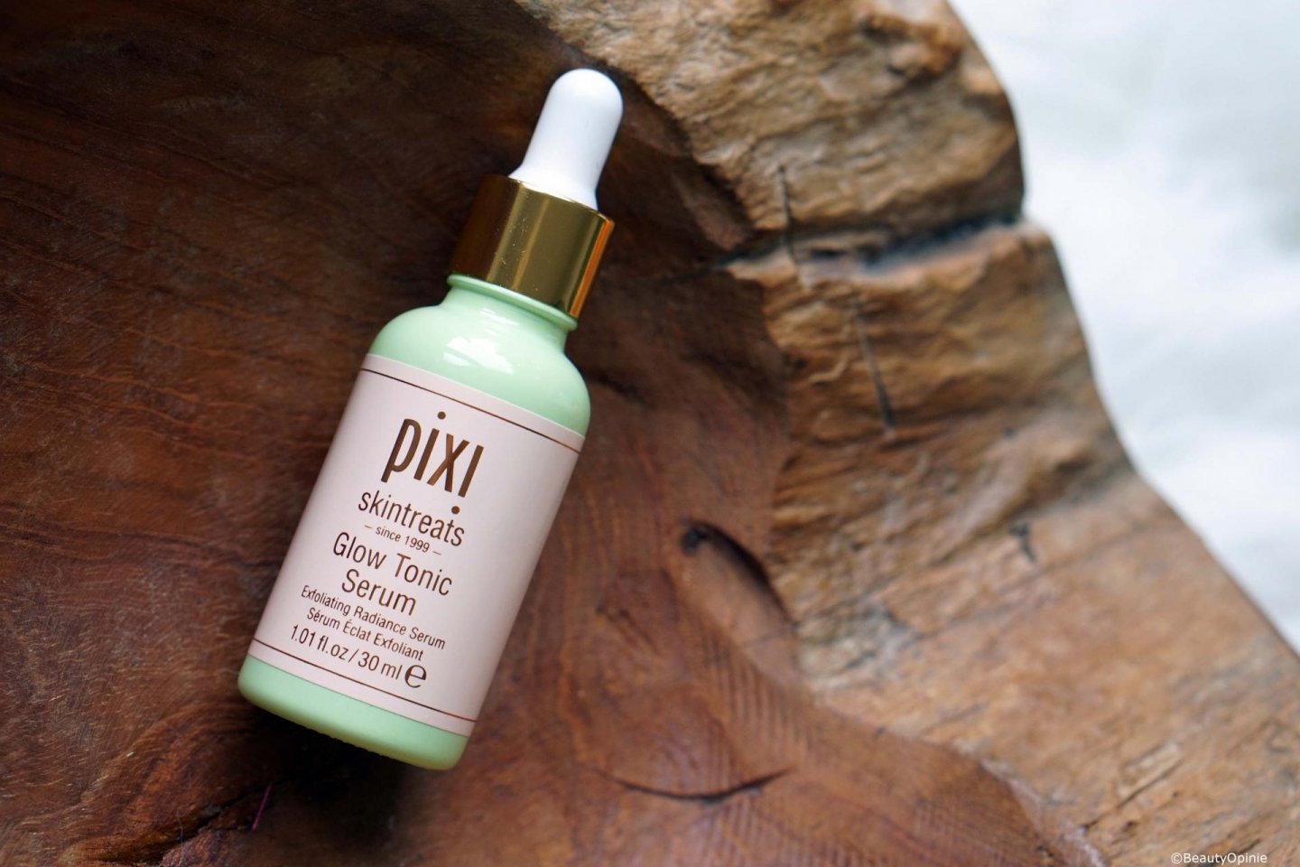 review Pixi glow tonic serum