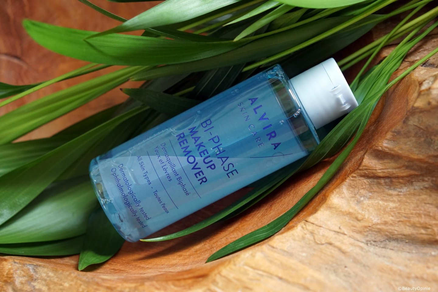 Alvira bi-phase makeup remover review