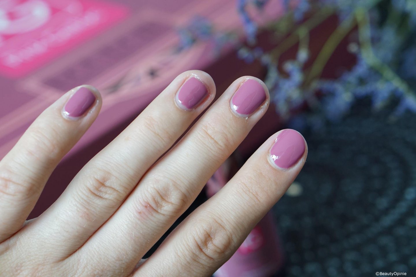 Swatches blissed mauve pink gellac