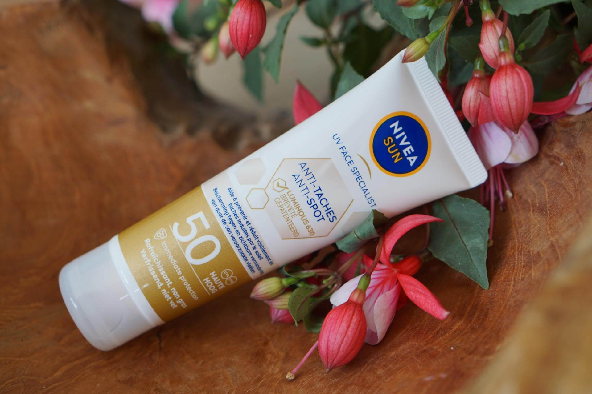 NIVEA SUN Face Luminous Anti-Spot