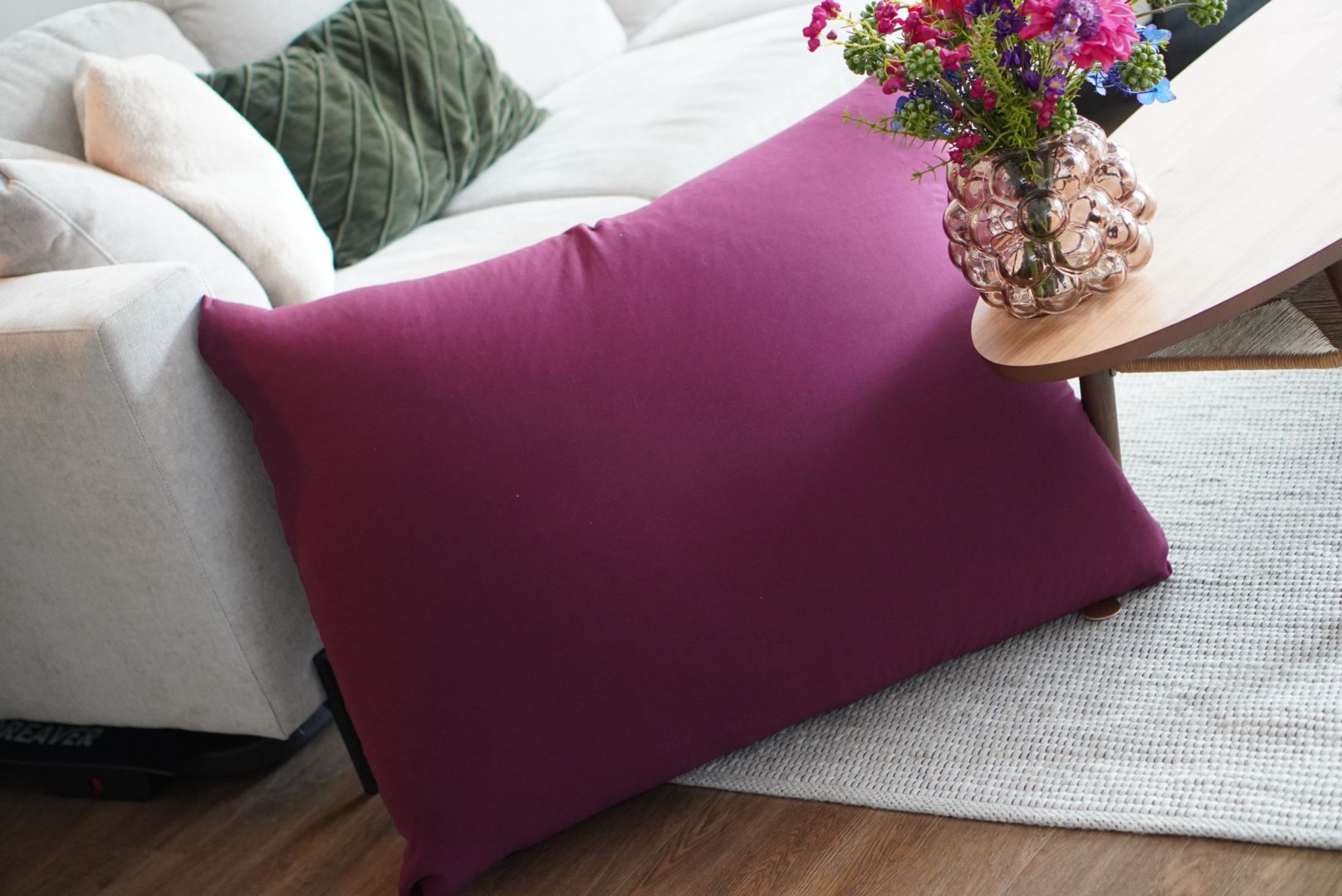 burgundy item in je interieur